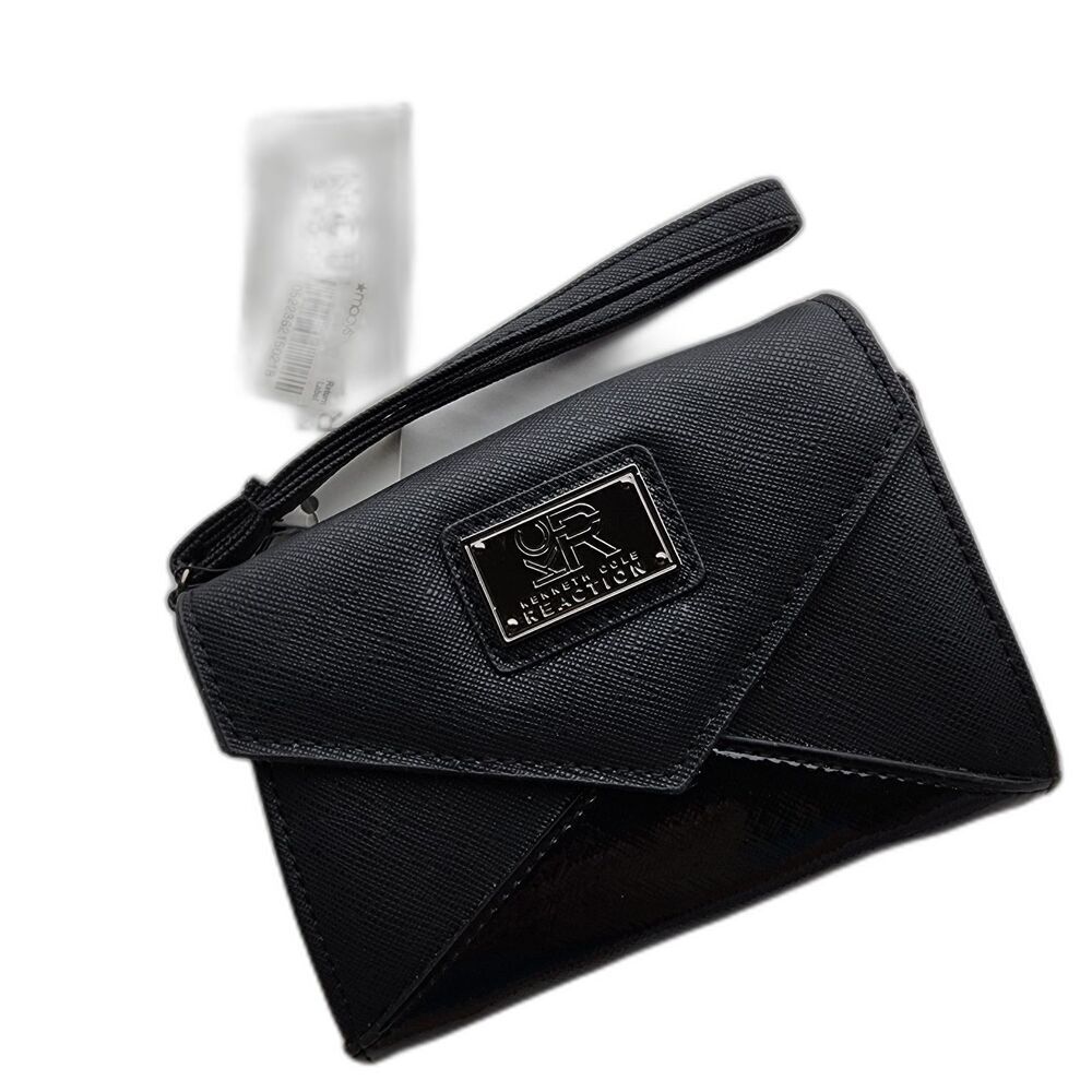 Kenneth Cole Reaction Black Wristlet Wallet